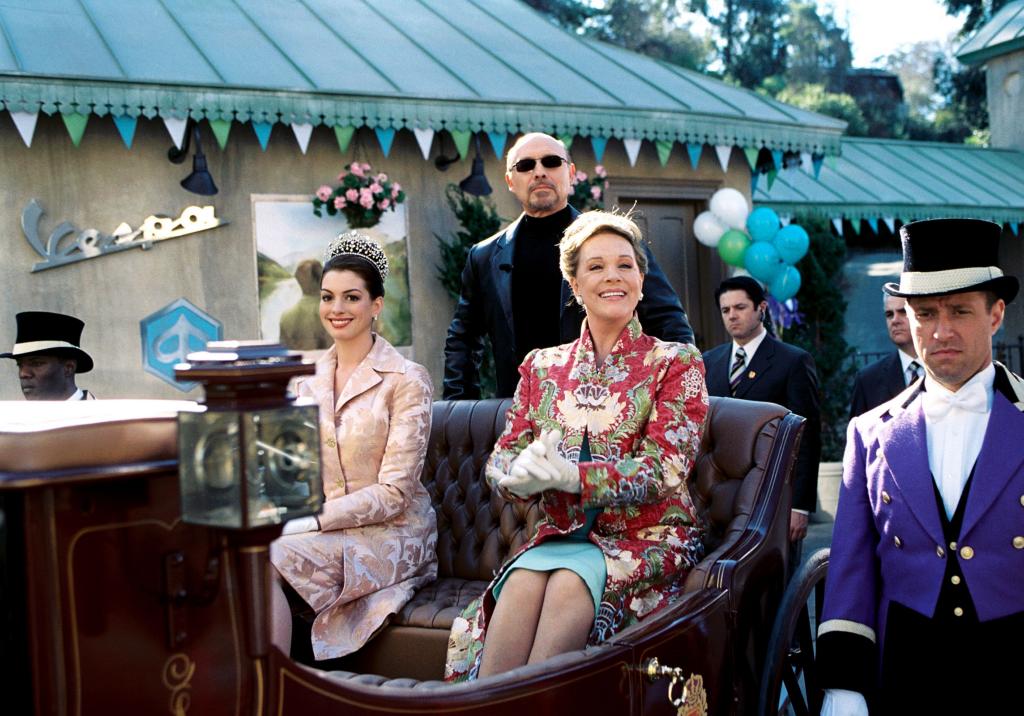 Anne Hathaway, Hector Elizondo, Julie Andrews in the 2004 sequel "The Princess Diaries 2."