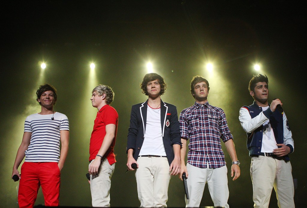 One Direction performs in Australia in 2012