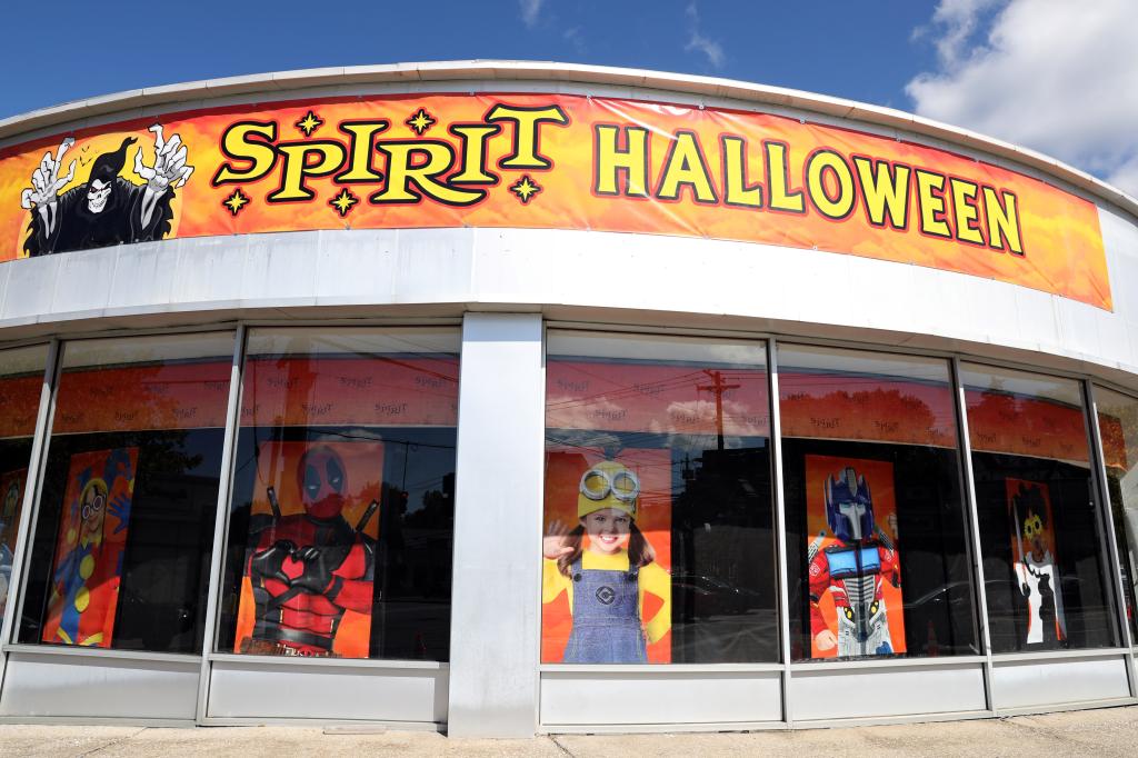 Spirit Halloween pop-up costume store facade in Hartsdale, New York in September