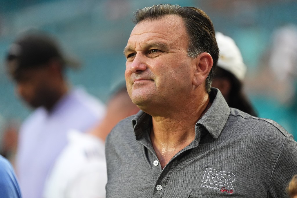 Drew Rosenhaus is Reddick's new agent.