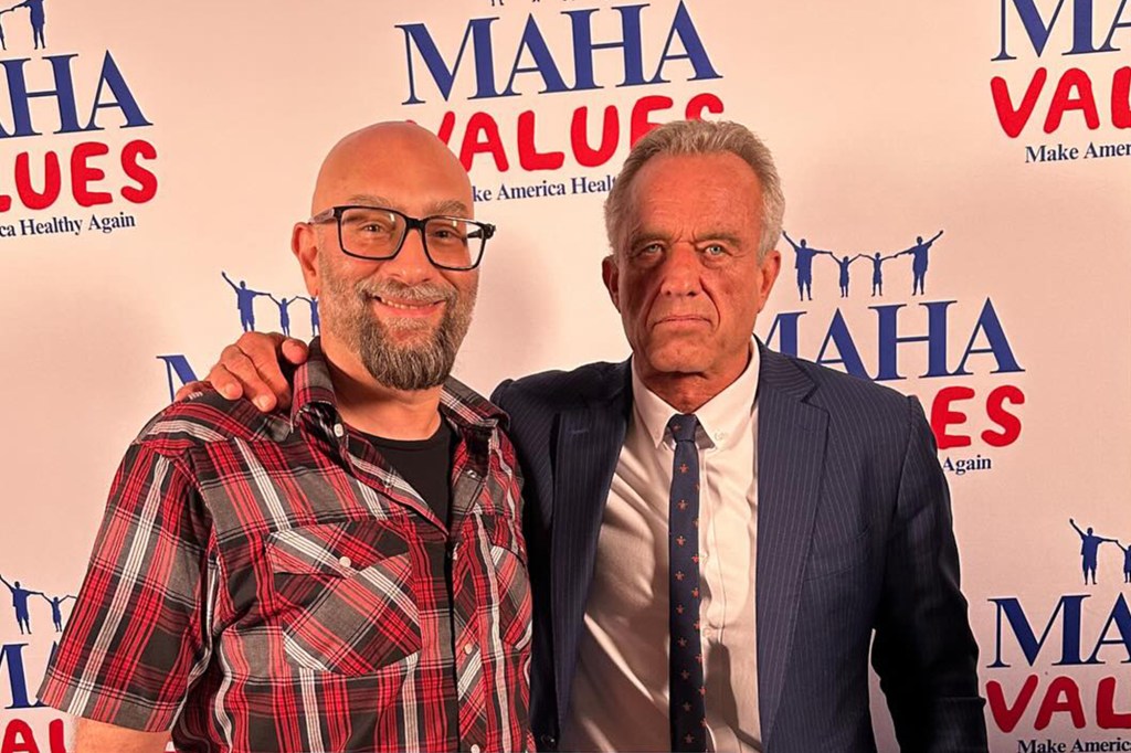 Vem Miller, the armed man arrested at Trump's rally, poses with Robert F. Kennedy Jr.