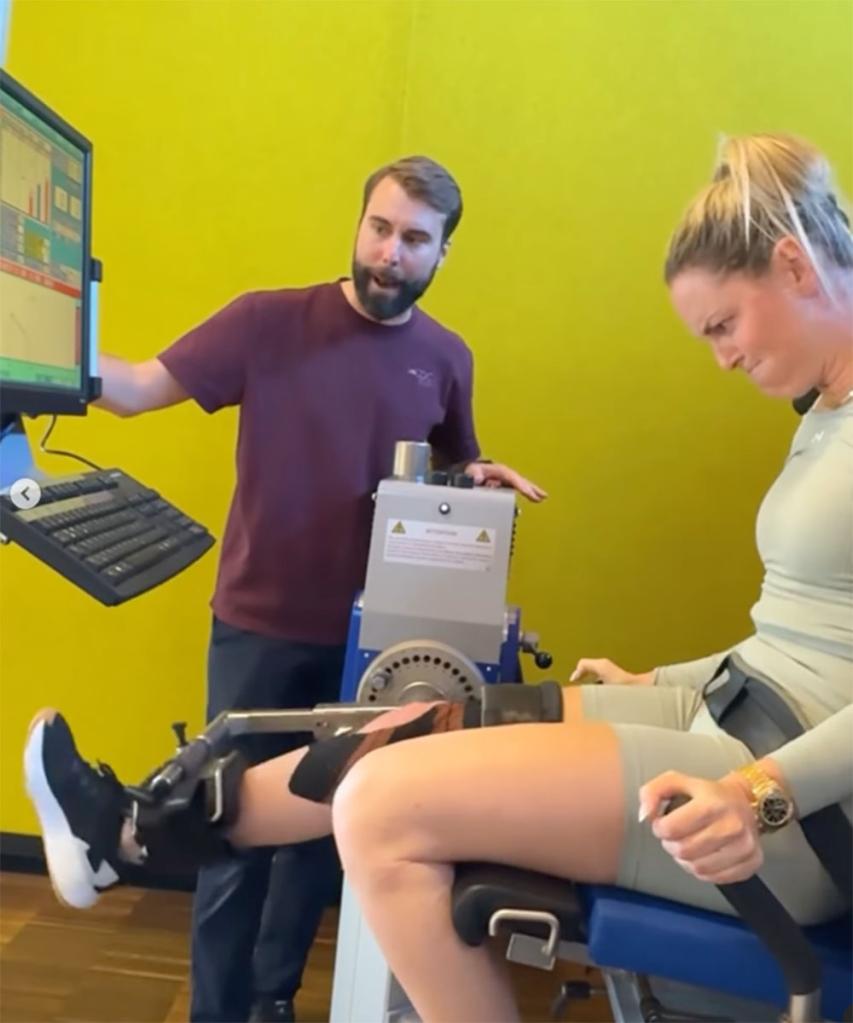 Lindsey Vonn training after undergoing a partial knee replacement in April. 