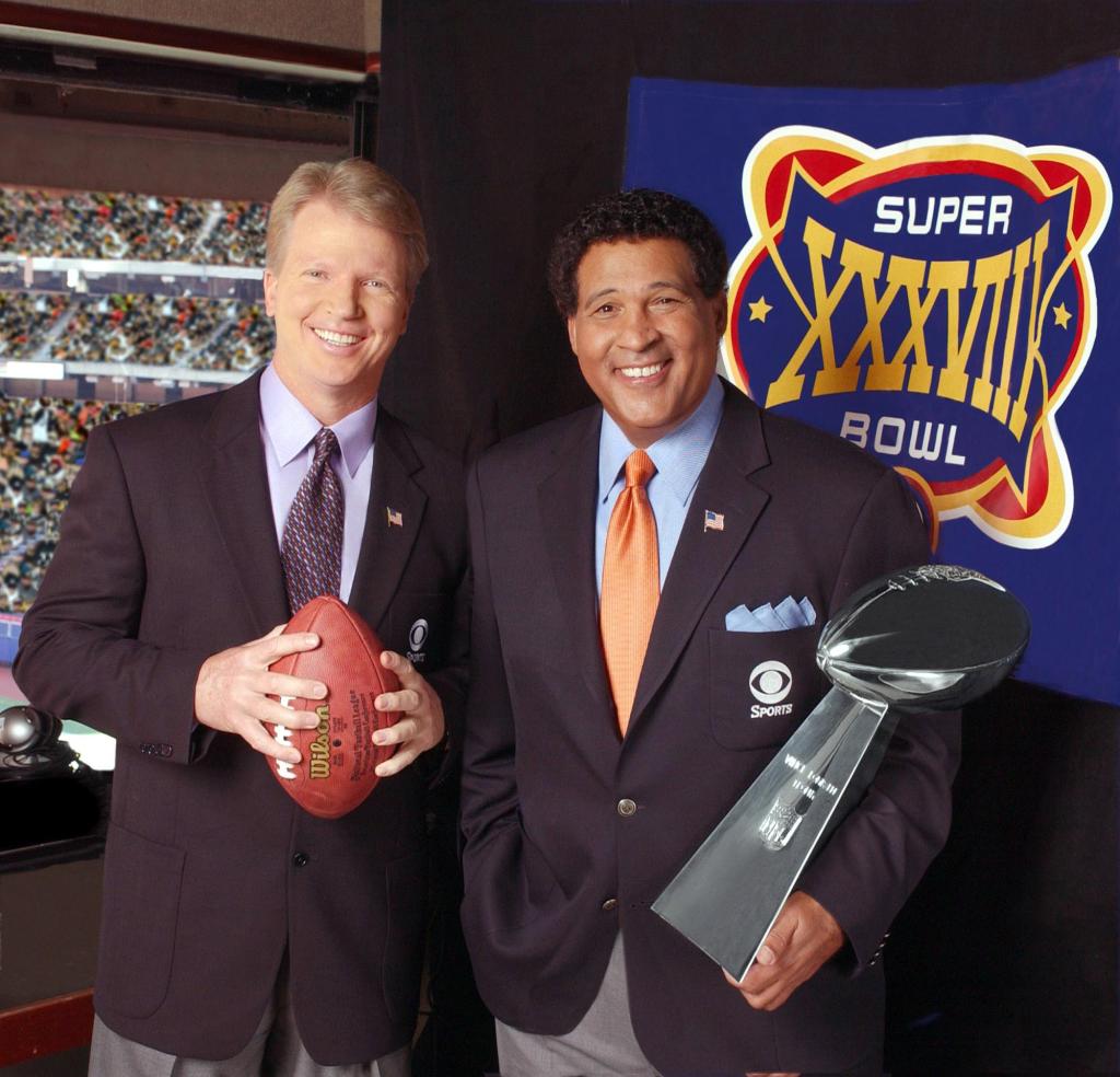 Phil Simms and Greg Gumbel were broadcast partners at CBS.
