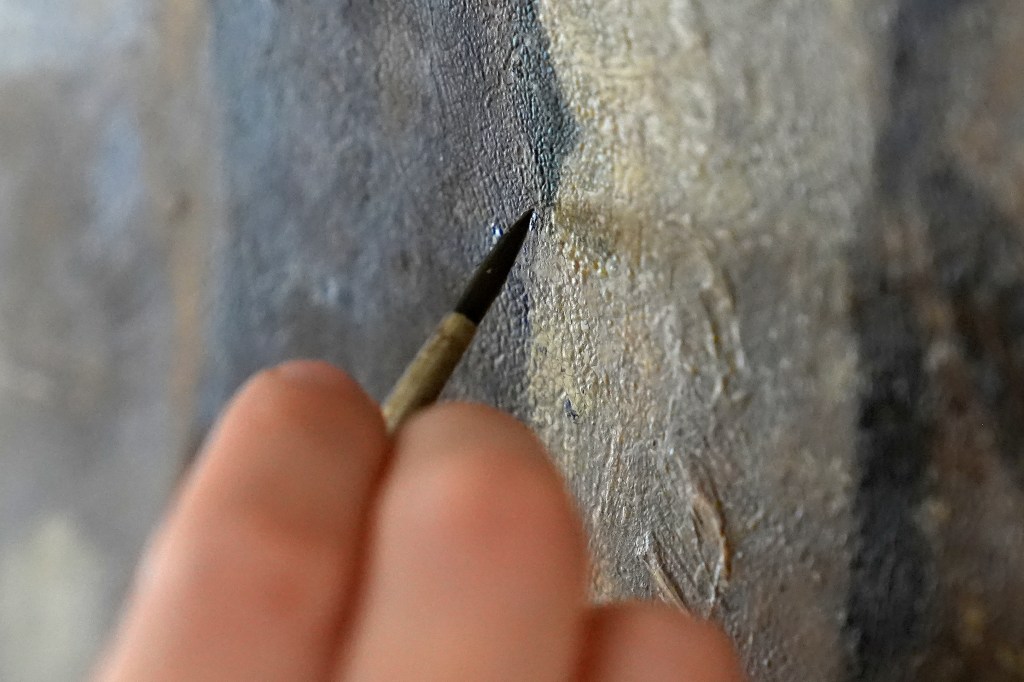 Conservator Corrine Long restoring nearly 300-year-old painted angels on the walls of Old North Church in Boston
