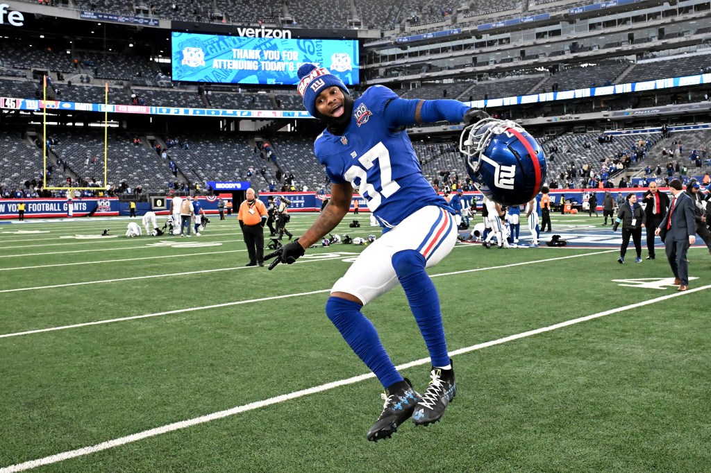   Giants wide receiver Ihmir Smith-Marsette (87) reacts as he leaves the field after the Giants beat the Indianapolis Colts 45-33 in East Rutherford, N.J.