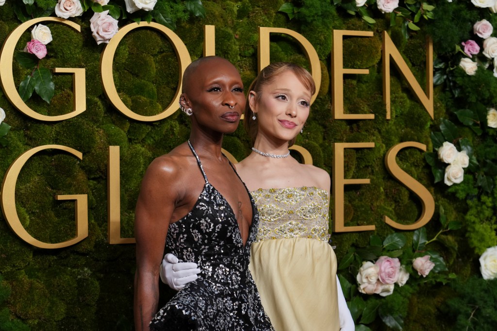 Nikki Glaser at the 2025 Golden Globes