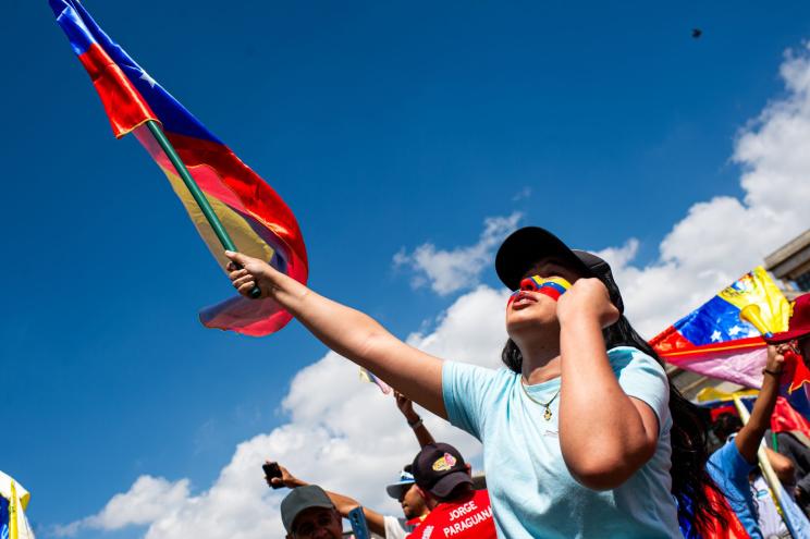Demonstrators participate in demonstrations organized by the opposition against Nicolas Maduro's oath of office as president since 2013, in Bogota, Colombia, on January 10, 2025.