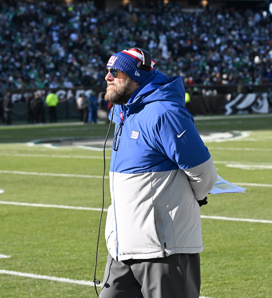 Brian Daboll looks on during the Giants-Eagles game on Jan. 5, 2024. 