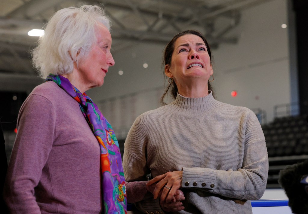 Olympic gold medalists Tenley Albright and Nancy Kerrigan addressing reporters at the Skating Club of Boston about the tragic crash of American Eagle Flight 5342