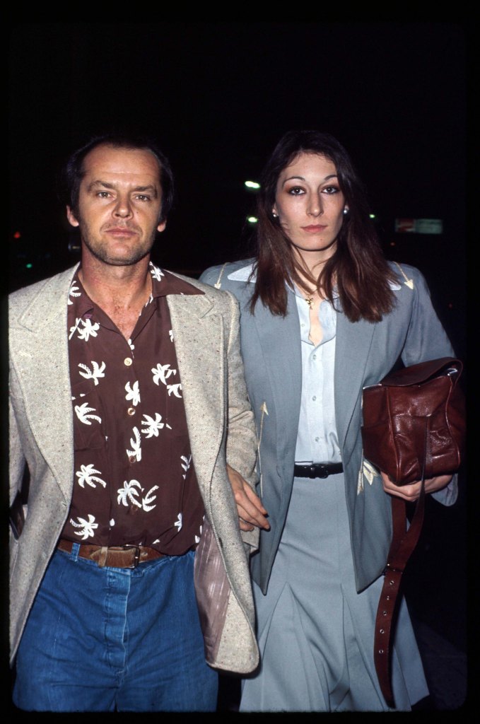 Jack Nicholson and Anjelica Huston at the "Terms of Endearment" premiere in 1983