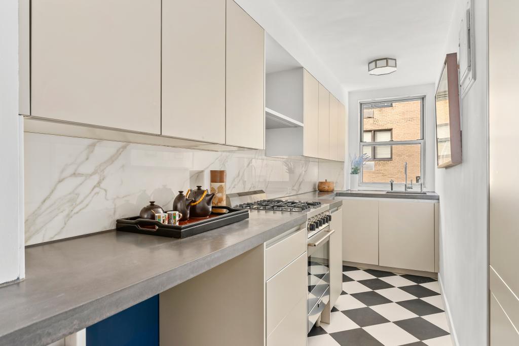 A peek inside the kitchen.
