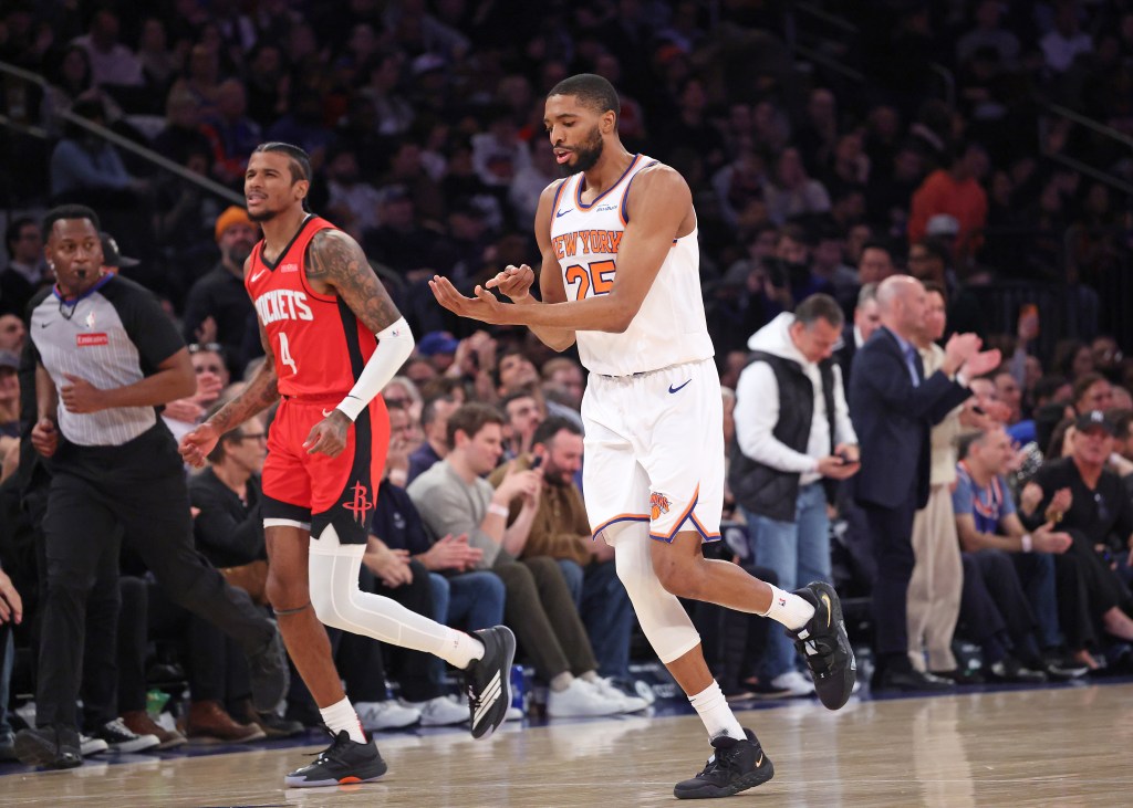 Knicks forward Mikal Bridges reacts after scoring during the third quarter against the Rockets on Feb. 3, 2025.
