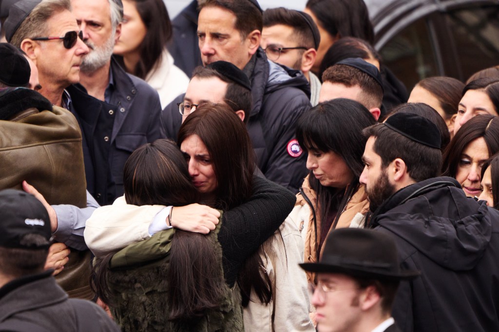 Funeral for Natasha Saada and her daughters.