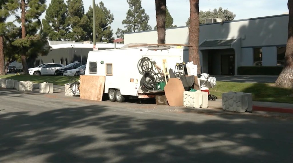 vans being rented to live in