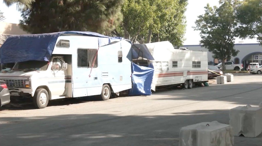 vans being rented to live in