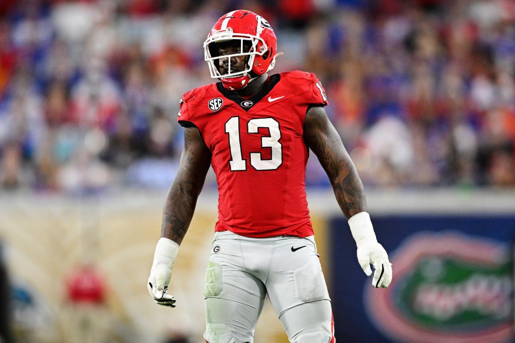 Mykel Williams is pictured during Georgia's game in November 2024.