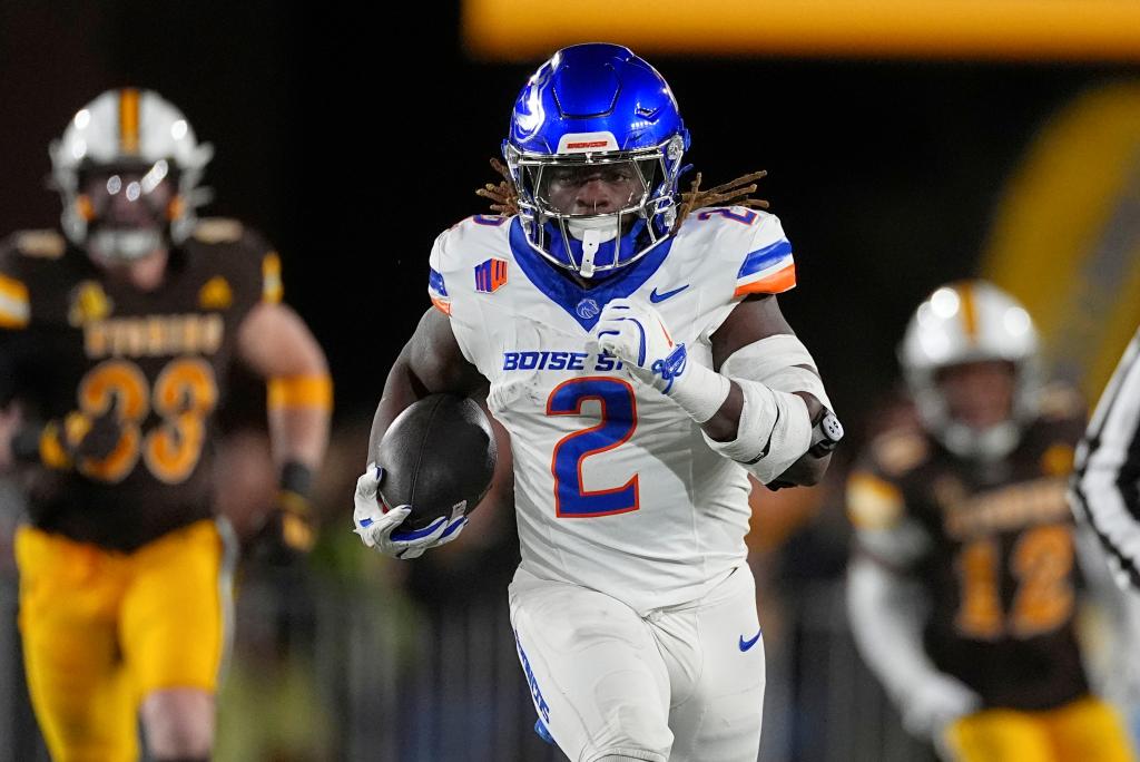 Ashton Jeanty is pictured during Boise State's game in November 2024.