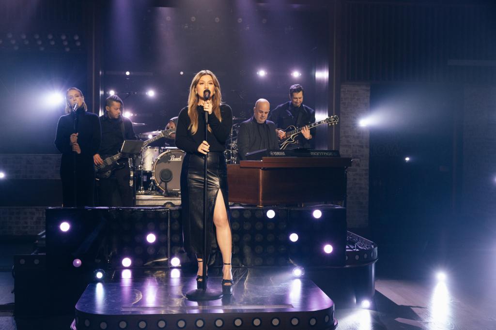 Kelly Clarkson on "The Kelly Clarkson Show."