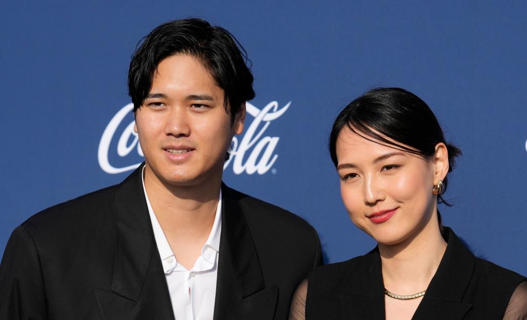 Los Angeles Dodgers' Shohei Ohtani and his wife Mamiko Tanaka pose together at the Los Angeles Dodgers Foundation's 2024 Blue Diamond Gala, on May 2, 2024.