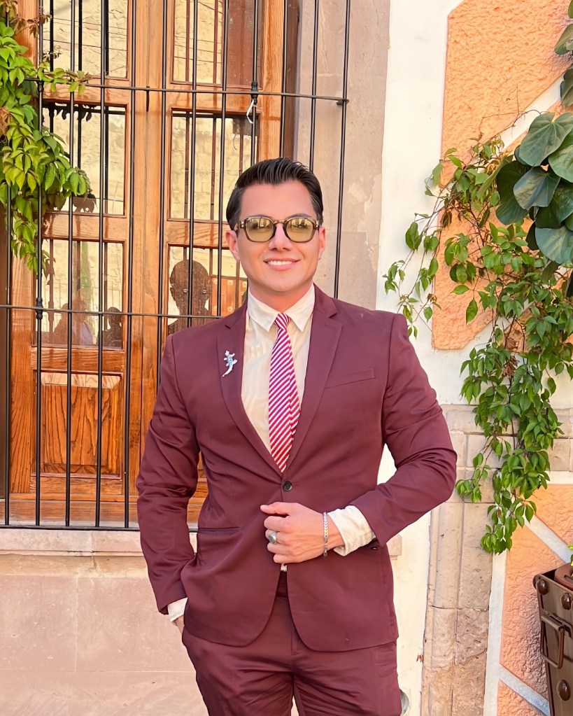 Teocaltiche City Council Secretariat General Jose Luis Pereida Robles was killed in a seafood restaurant on April 28, 2025.