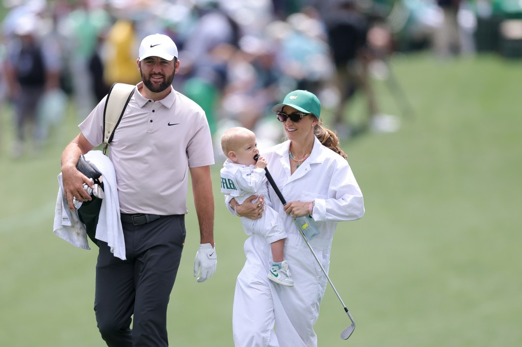Scottie and Meredith Scheffler welcomed son Bennett in 2024.