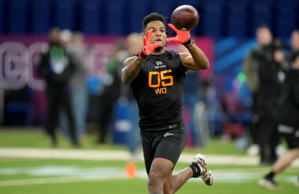 Isaiah Bond catches a pass during the NFL combine on March 1, 2025. 