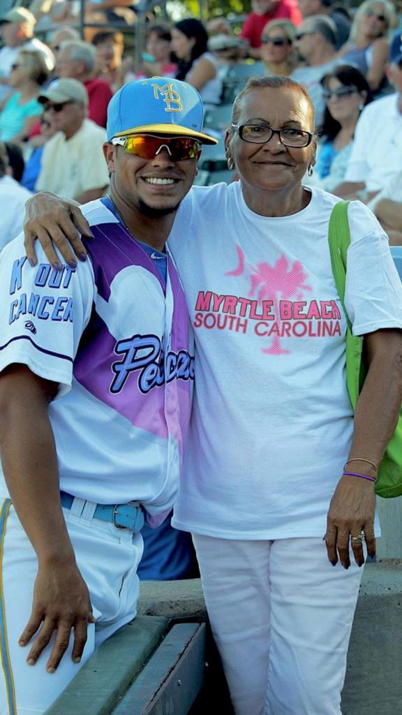 Fernando Cruz's and his mother