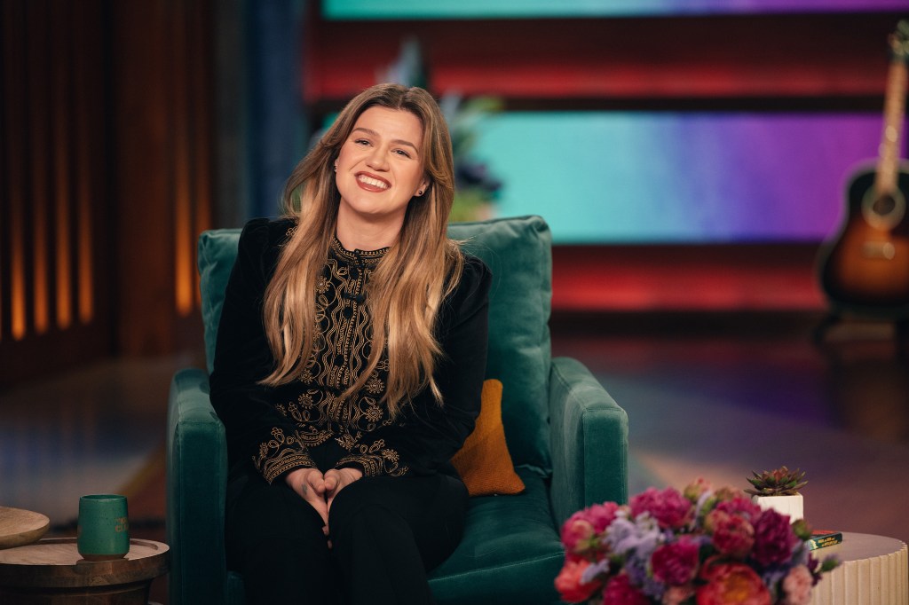 Kelly Clarkson on her daytime talk show