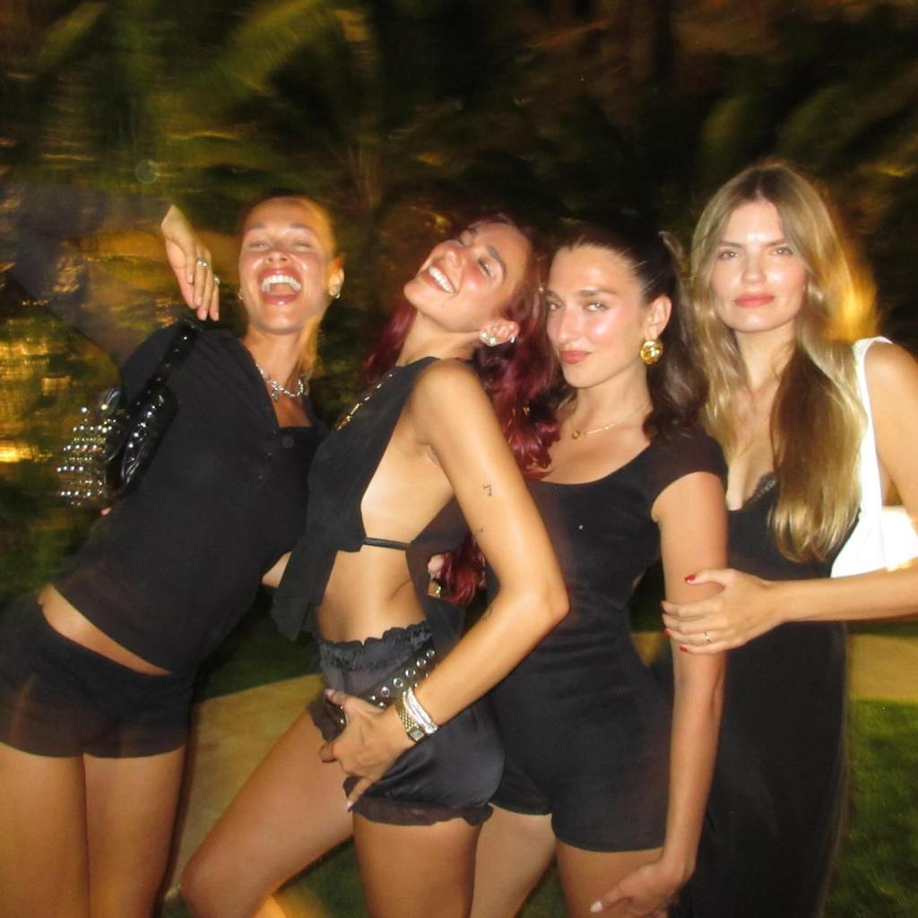 Dua Lipa in diaper shorts. 