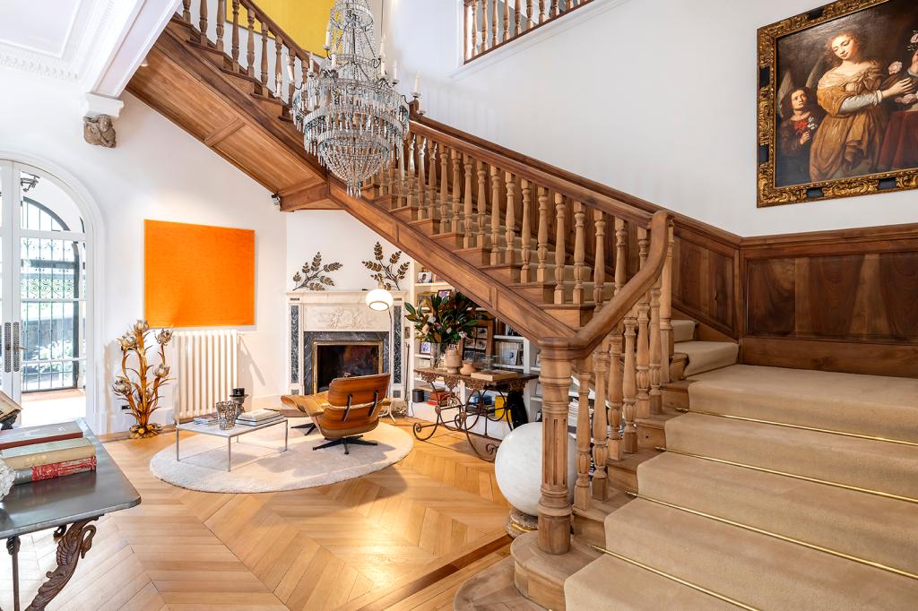 The foyer. 