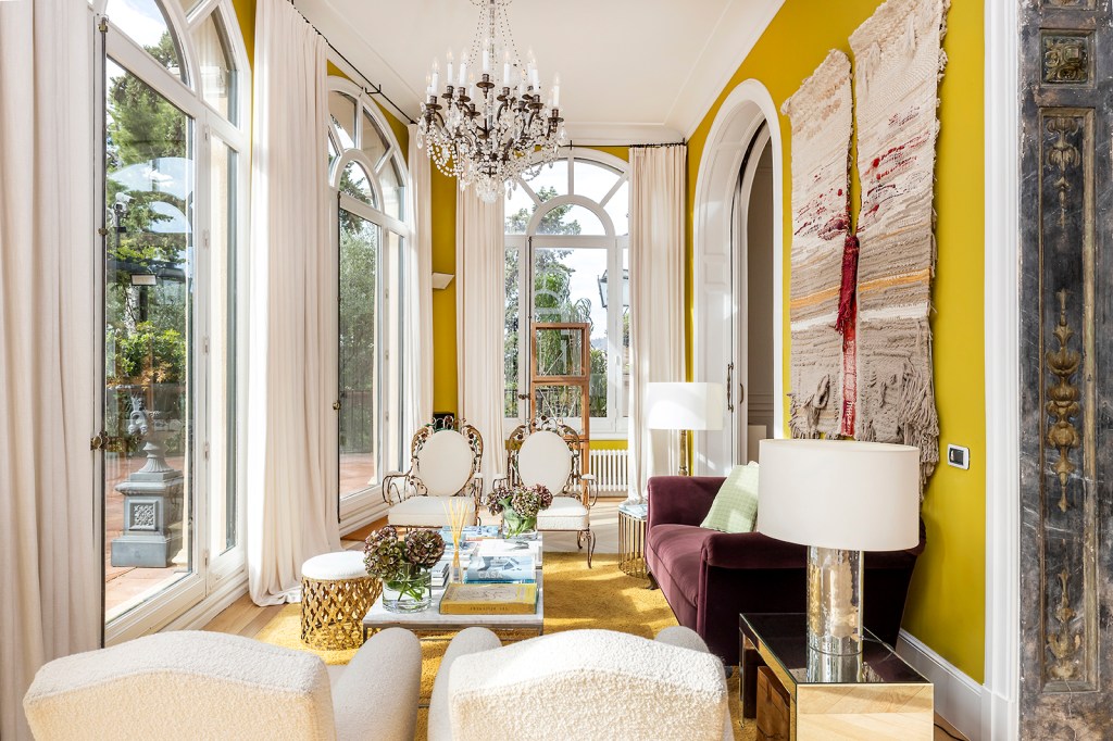 An indoor loggia. 