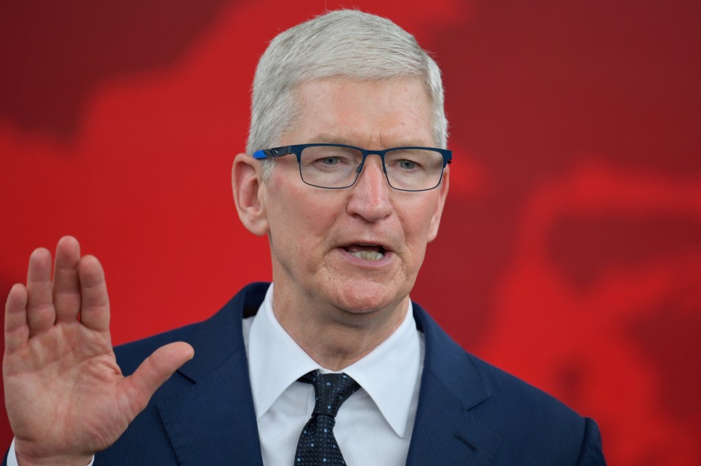 CEO Tim Cook 